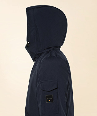 Smooth, technical trench | Dekker