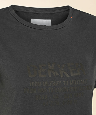T-shirt con lettering sul davanti | Dekker