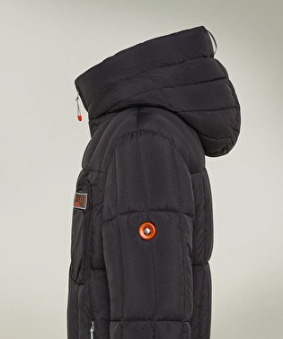 Quilted down jacket with hood | Dekker