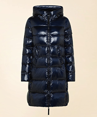 Down jacket with large quilted sections | Dekker