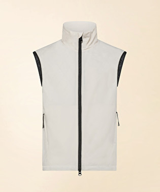 Smooth and comfortable vests | Dekker